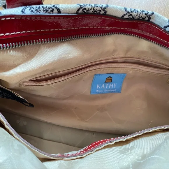 Kathy Van Zeeland Vintage Red and White Patterned Purse - with charms - Picture 5 of 7